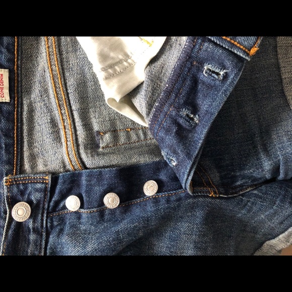 Denim Levi’s high waisted shorts, Large - Picture 2 of 5